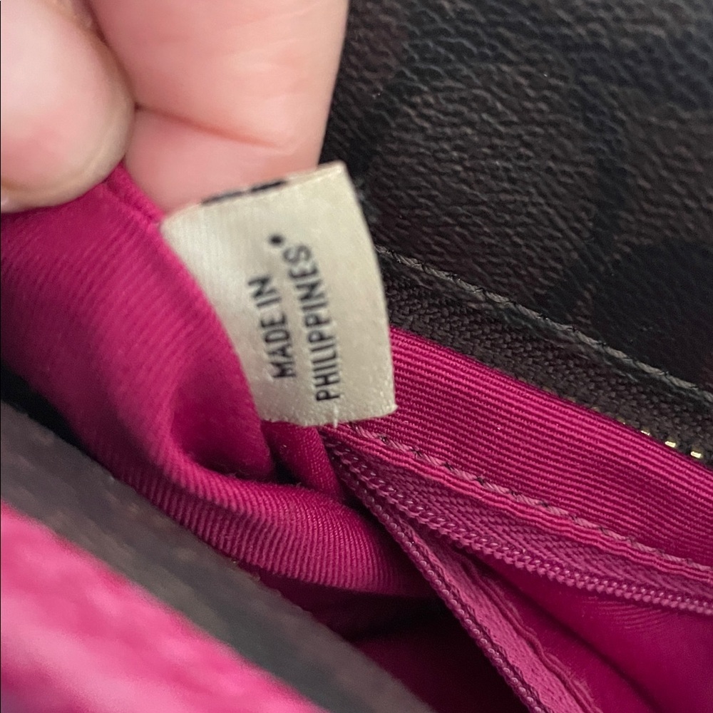 Coach City Tote Bag in Signature Coated Canvas with magenta leather accents - Picture 14 of 16